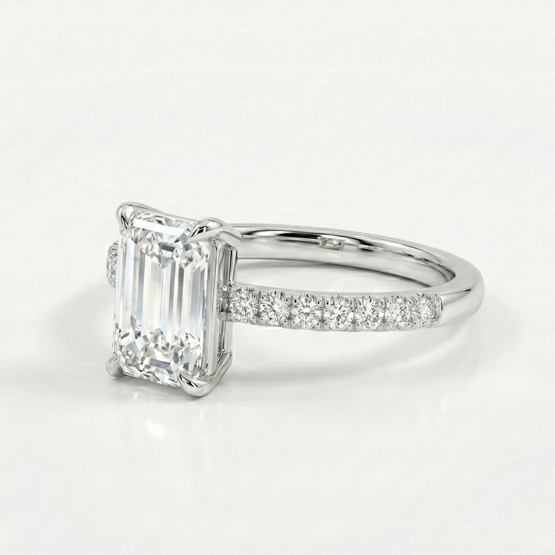 Emerald-cut Diamond Ring