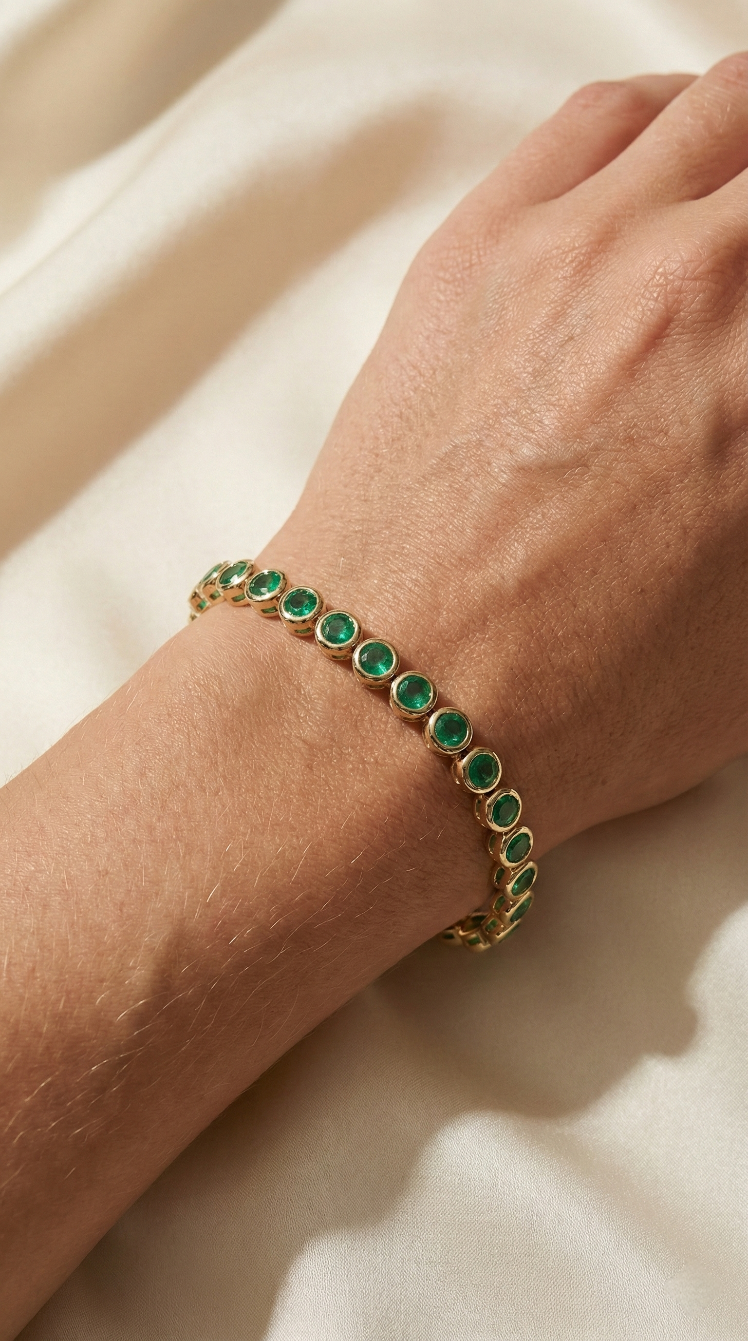 Bezel-Set Emerald Tennis Bracelet
