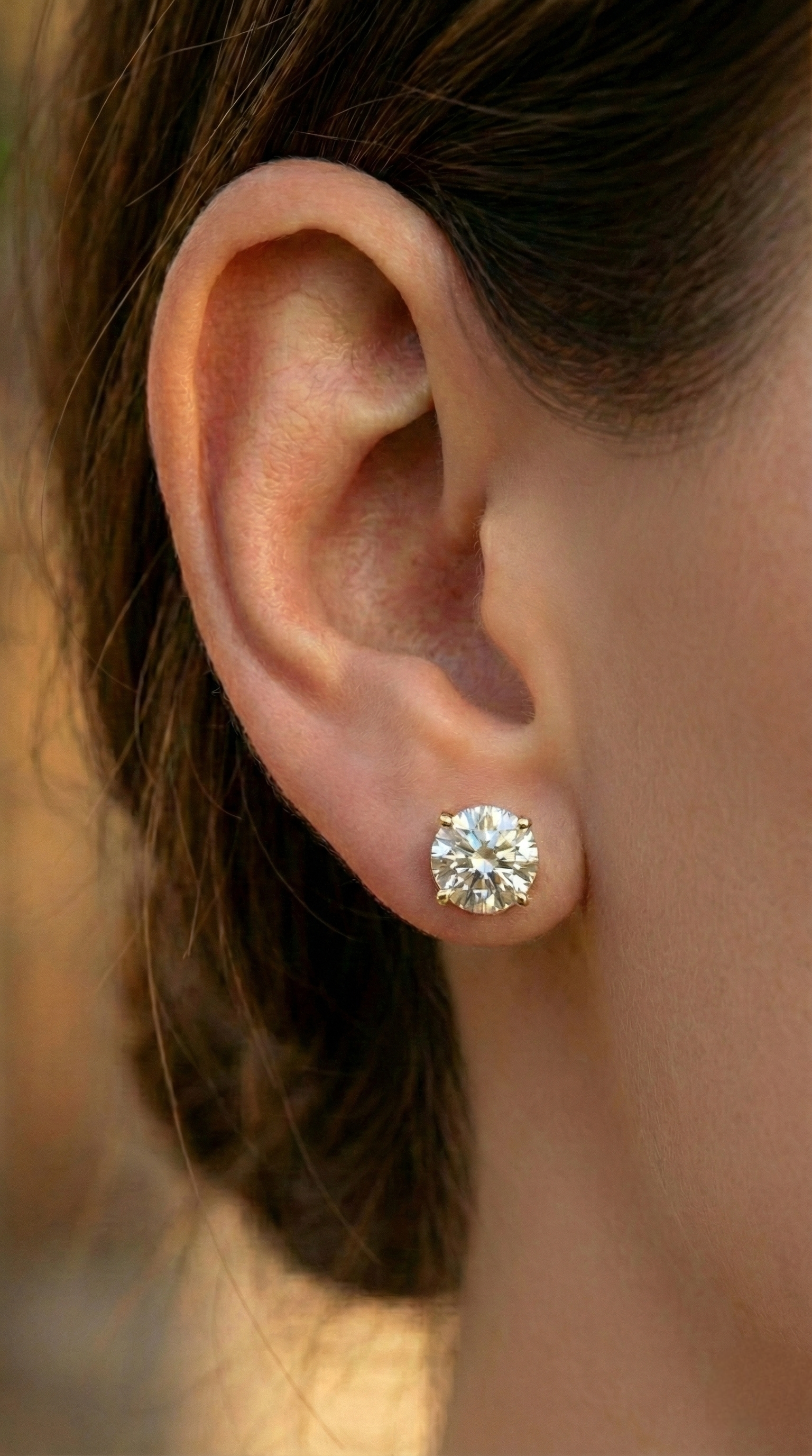 Round Stud Earrings