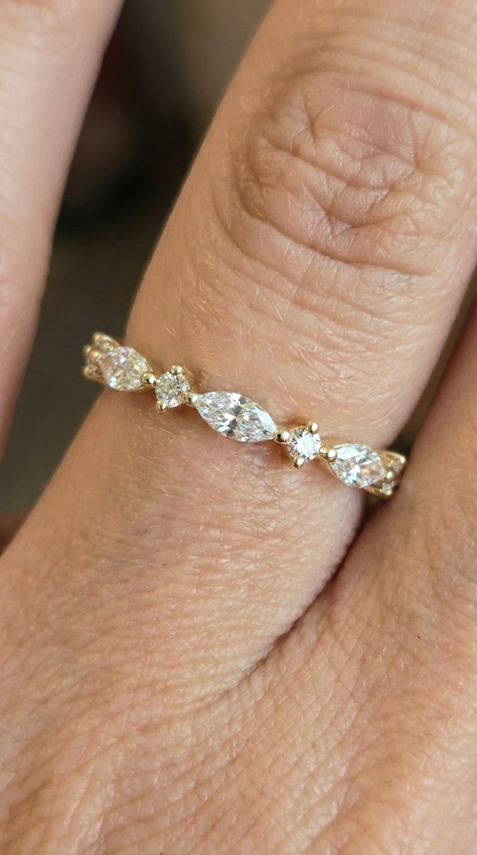 Round & Marquise Diamonds Ring