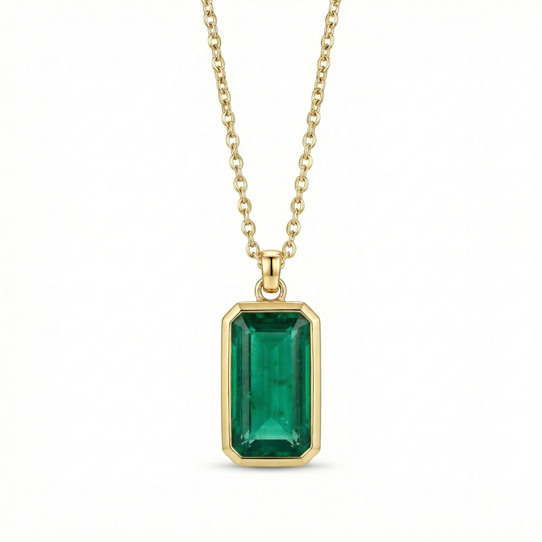 Emerad Bezel Pendant