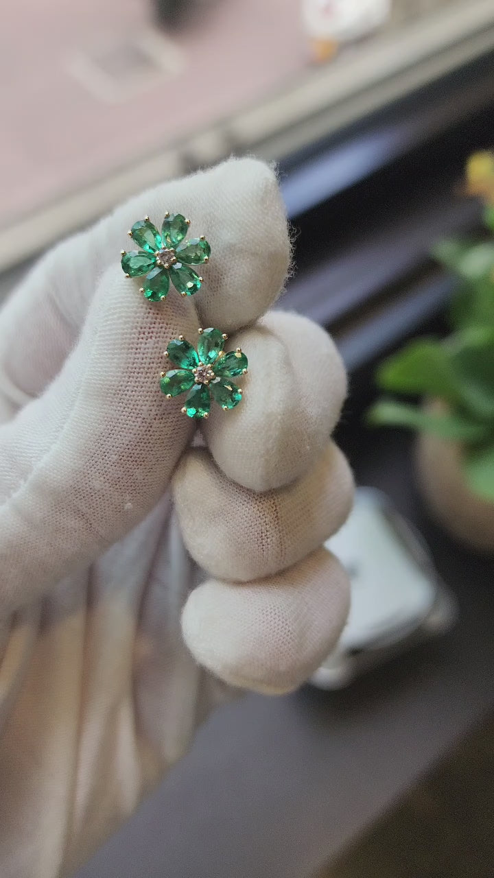 Emerald Flower Diamond Earrings